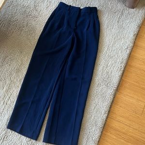 Aritzia effortless pant